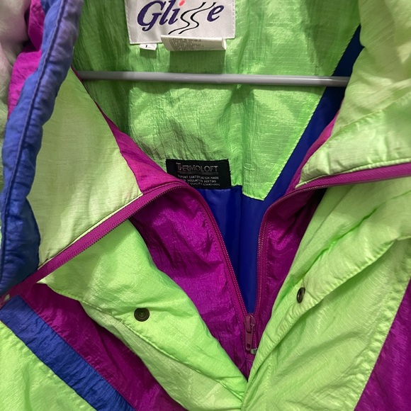 Retro Green and Purple Ski Jacket with Insulation - Picture 8 of 13